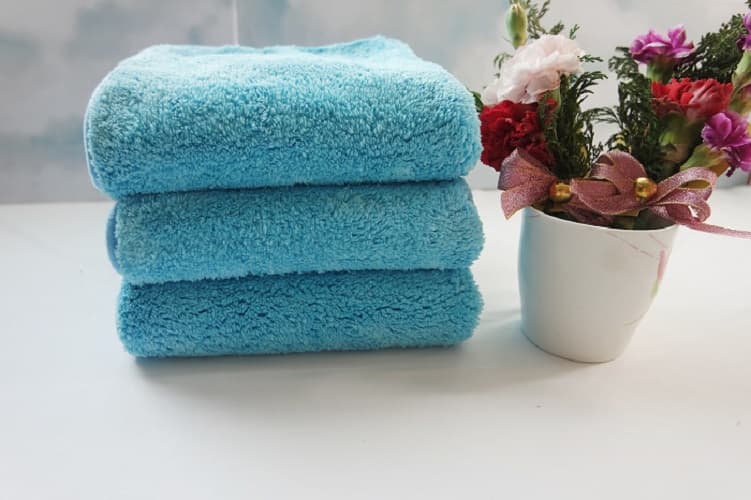 Extremely Thick Made In Korea Microfiber Buffing Towel